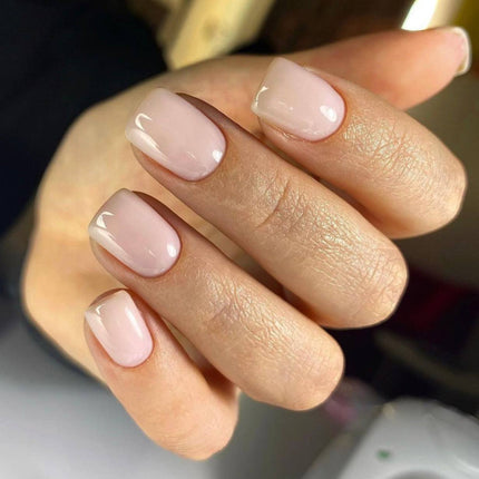 Esmalte en gel French 6 Milky-Rosa translúcido 8ml KARO