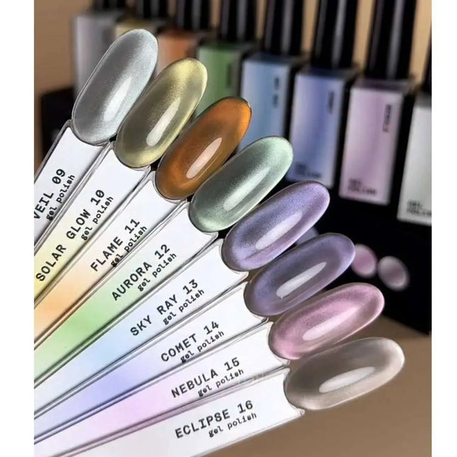 Esmalte en gel BIBLIOTEKA Cat Eye Nº09 Moon Veil 10ml - Blanco plateado
