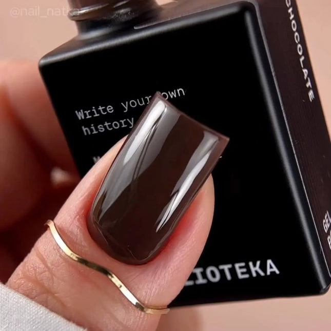 BIBLIOTEKA Gel Polish №024 Chocolate 10ml - Dark brown color