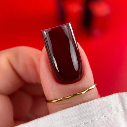 BIBLIOTEKA Esmalte en gel №047 Oxblood 10ml - Color burdeos rojo intenso