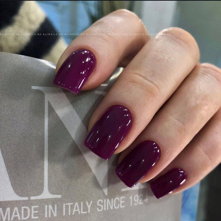 Esmalte en gel Desire №107 esencia de uva 8ml KARO