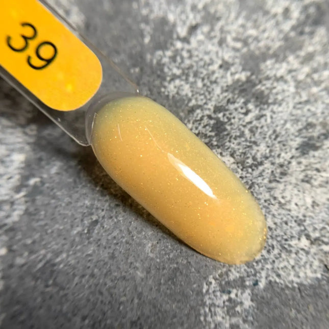 Capa de base Edlen Cover Pixie Nº39 Amarillo cálido con purpurina 9ml
