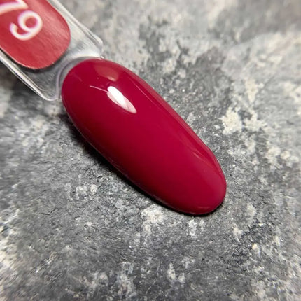 Esmalte de gel Edlen color n.º 79 Rubí claro 9ml