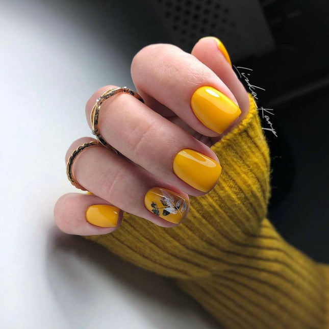 Esmalte en gel Desire №169 yema de huevo 8ml KARO