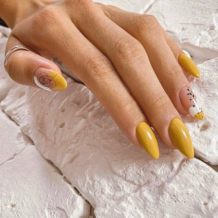 Esmalte en gel Desire №55 mostaza 8ml KARO