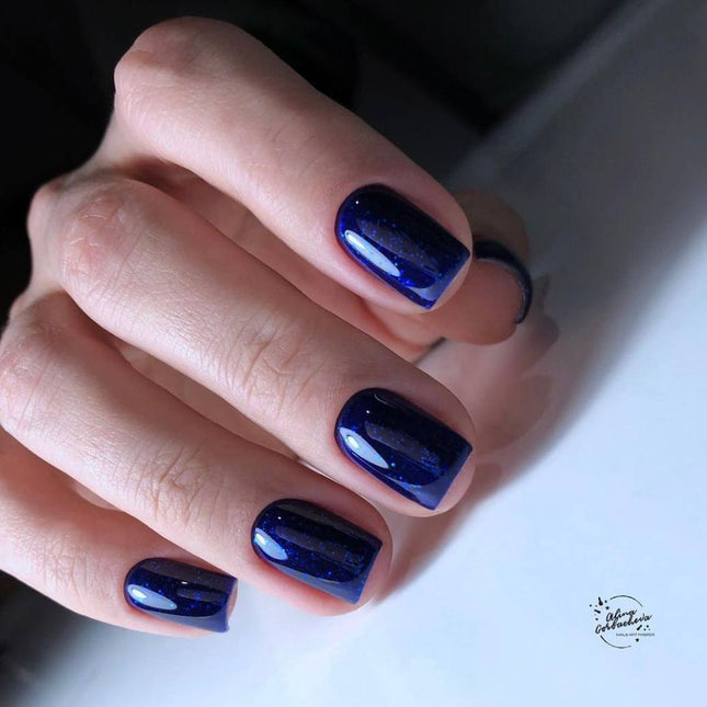 Esmalte en gel Desire №71 azul profundo con brillo 8ml KARO