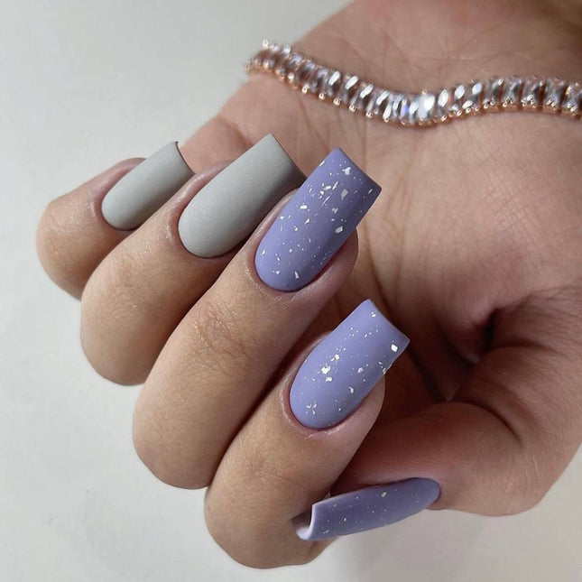 Esmalte en gel Desire №195 rinoceronte con brillo 8ml KARO