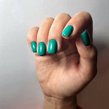 Gel Polish Line №78 pine green 8ml KARO