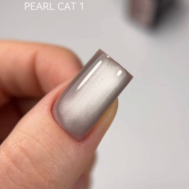 Esmalte de gel Cat Eye Pearl №1 Plata 10ml KARO
