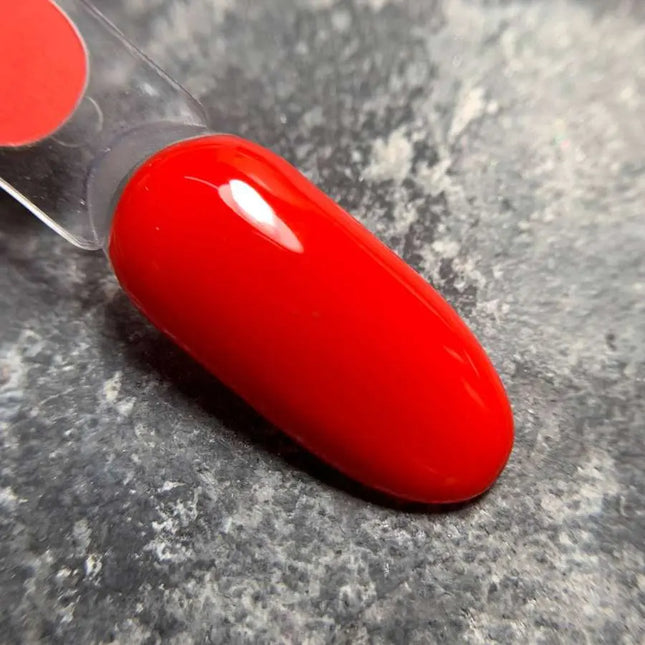 Luna Lips Capa de base color Rojo Brillante 13ml