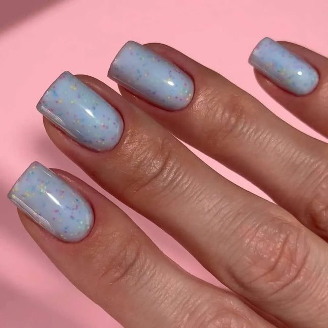 Luna Tutti Frutti Capa de base №18 Azul claro con escamas multicolores 13ml