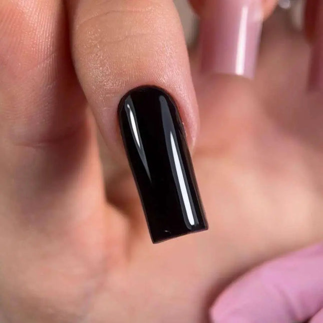 Esmalte en gel Luna №001 Color Negro 8ml