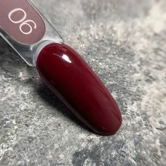 Esmalte en gel Luna Nº006 Color Burdeos 8ml