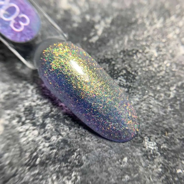 Esmalte de Gel Luna Nº203 Color Azul Violeta con fina lámina holográfica 13ml