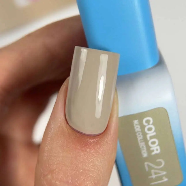 Esmalte en gel Luna Nº241 Color Musgo Seco 8ml