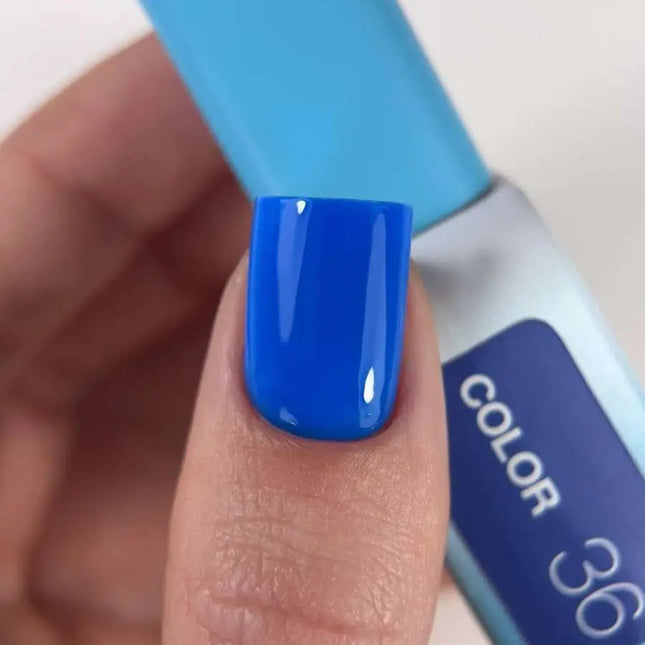 Esmalte en gel Luna Nº036 Color Azul Eléctrico 13ml