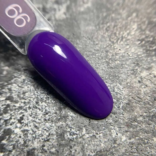 Esmalte en gel Luna Nº066 Color Violeta Profundo 13ml