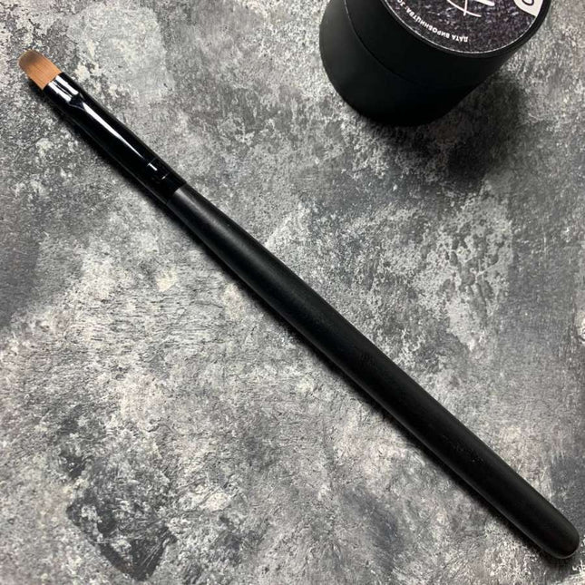 Cepillo para uñas ovalado Habibi nº 6 9 mm