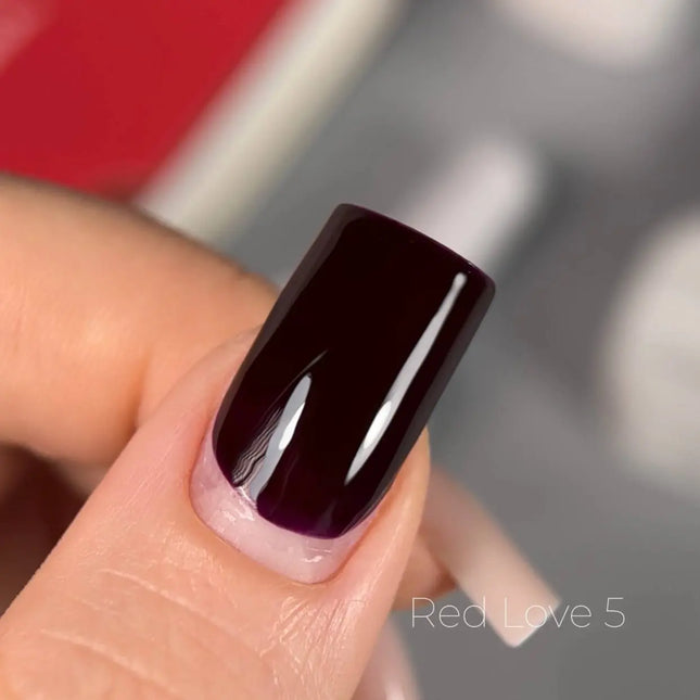 Esmalte en gel Saga Love Red 5 Berenjena 10 ml
