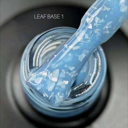 Saga Leaf Capa de base №01 Azul vívido con papel de plata 9ml