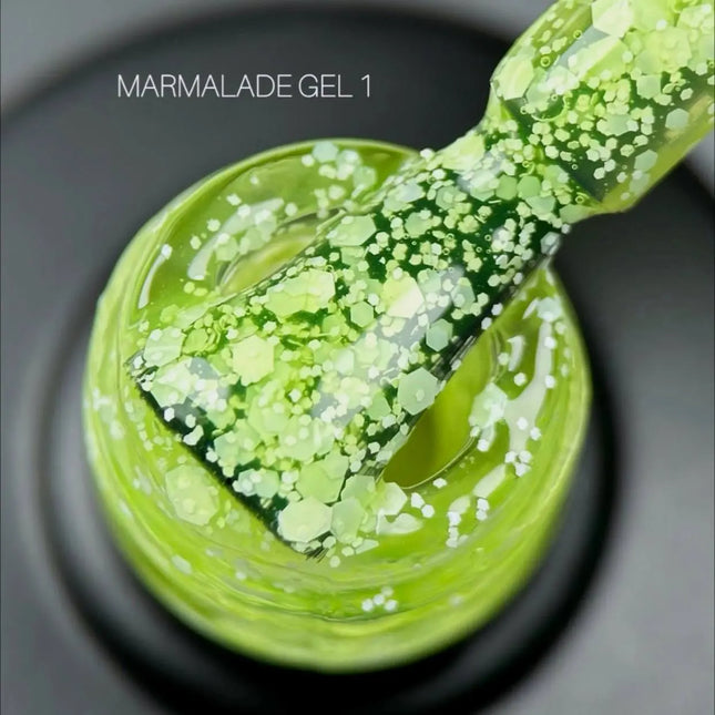 Esmalte en gel Saga Marmalade №01 Chartreuse con escamas 9ml