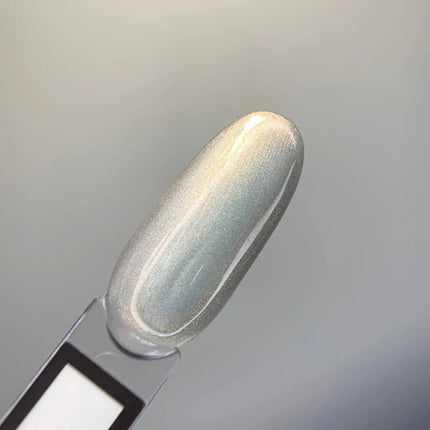 Saga Cat Eye Silk №4 with Copper powder effect 10ml