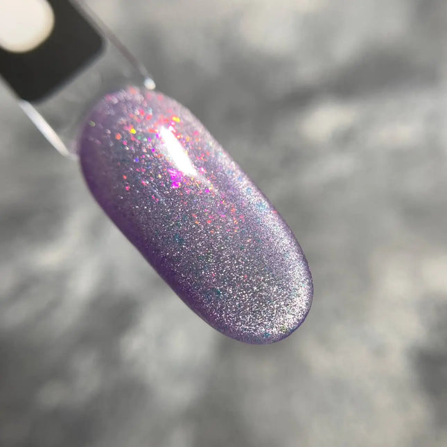 Saga Cat Eye Shine №10 Lavanda Claro con brillo holográfico 9ml