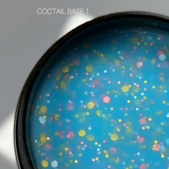 Saga Coctail Capa de base №1 Azul con figuras 13ml